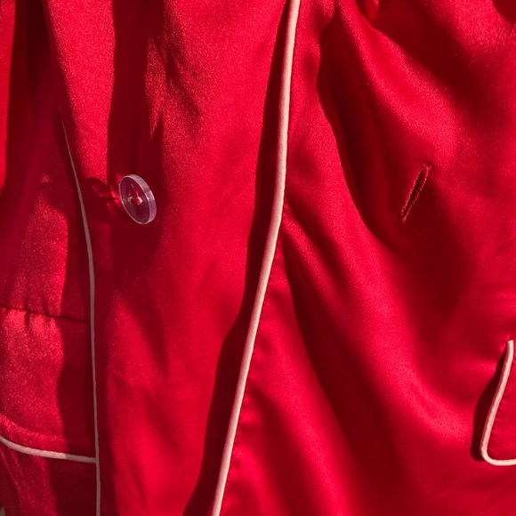 Victoria's Secret Silk Red Robe NWT Size L - Picture 3 of 8